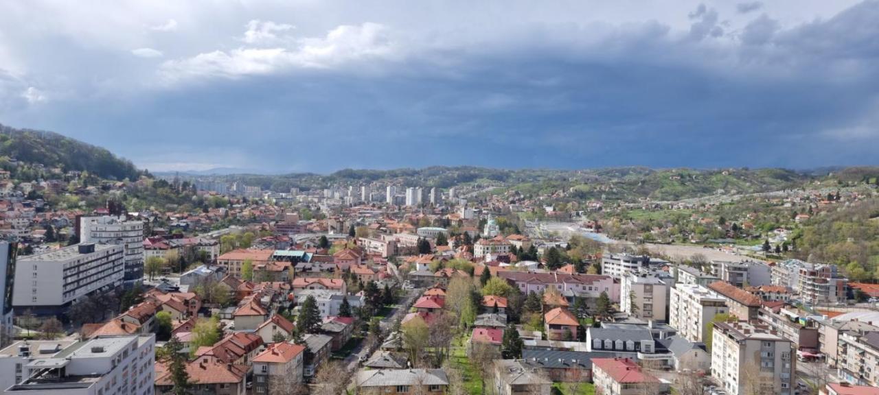 Apartment Cecovic - Mellain Tuzla Bagian luar foto